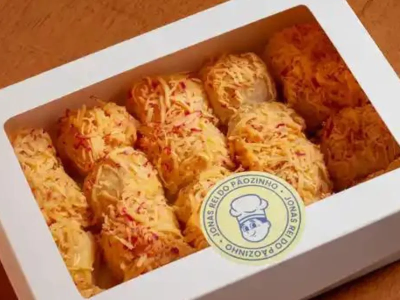 Caixa de pãezinhos mini queijo do reino gratinados
